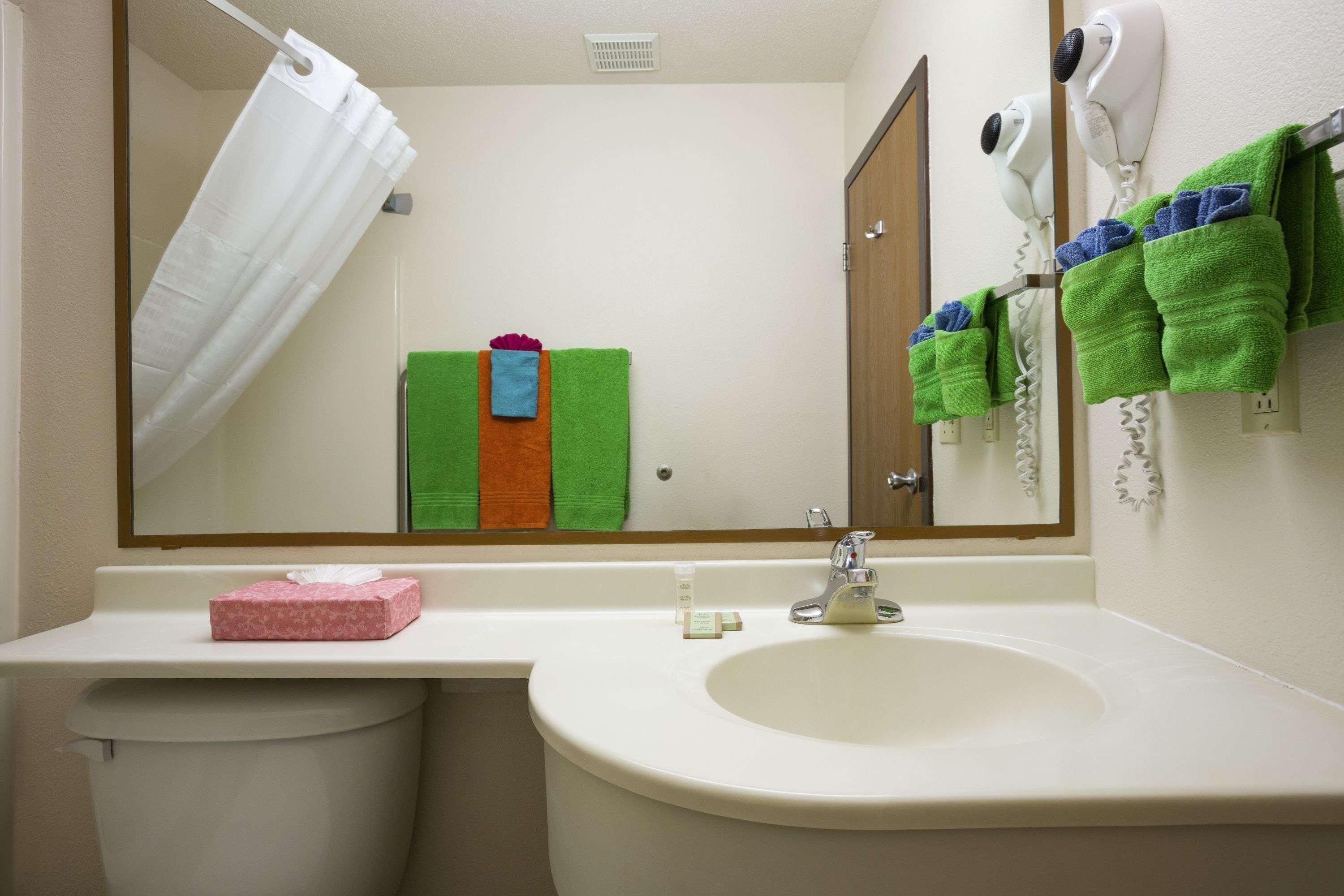 Motel Super 8 By Wyndham Vegas 2*